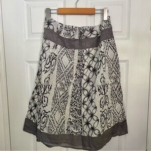 Sandwich 100% Cotton Printed Grey and White Skirt 40